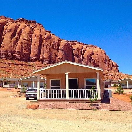 Goulding"S Trading Post And Lodge Exterior photo